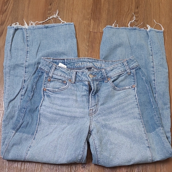 American Eagle Outfitters Denim - American‎ Eagle Outfitters Women's Light Blue Straight Leg Jeans